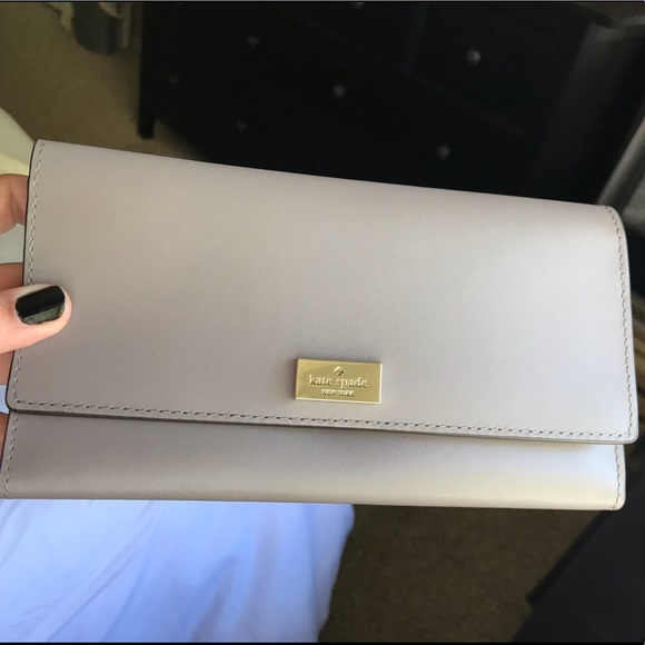 Kate Spade Cyra Leather Wallet - Picture 2 of 4